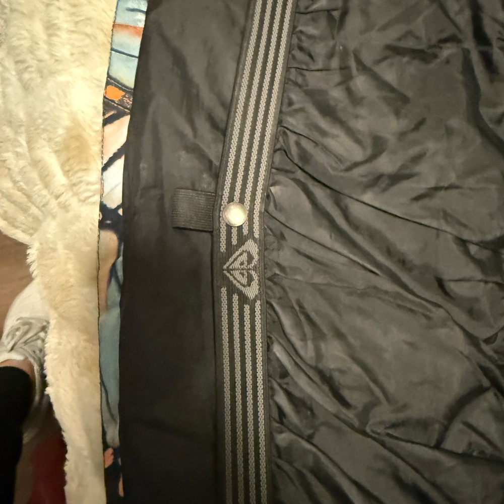 Roxy Women's Abstract Blue and Orange Ski Jacket - Picture 7 of 13